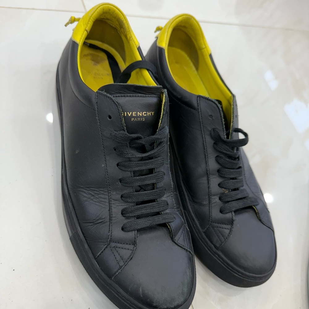 Givenchy Men's sneakers